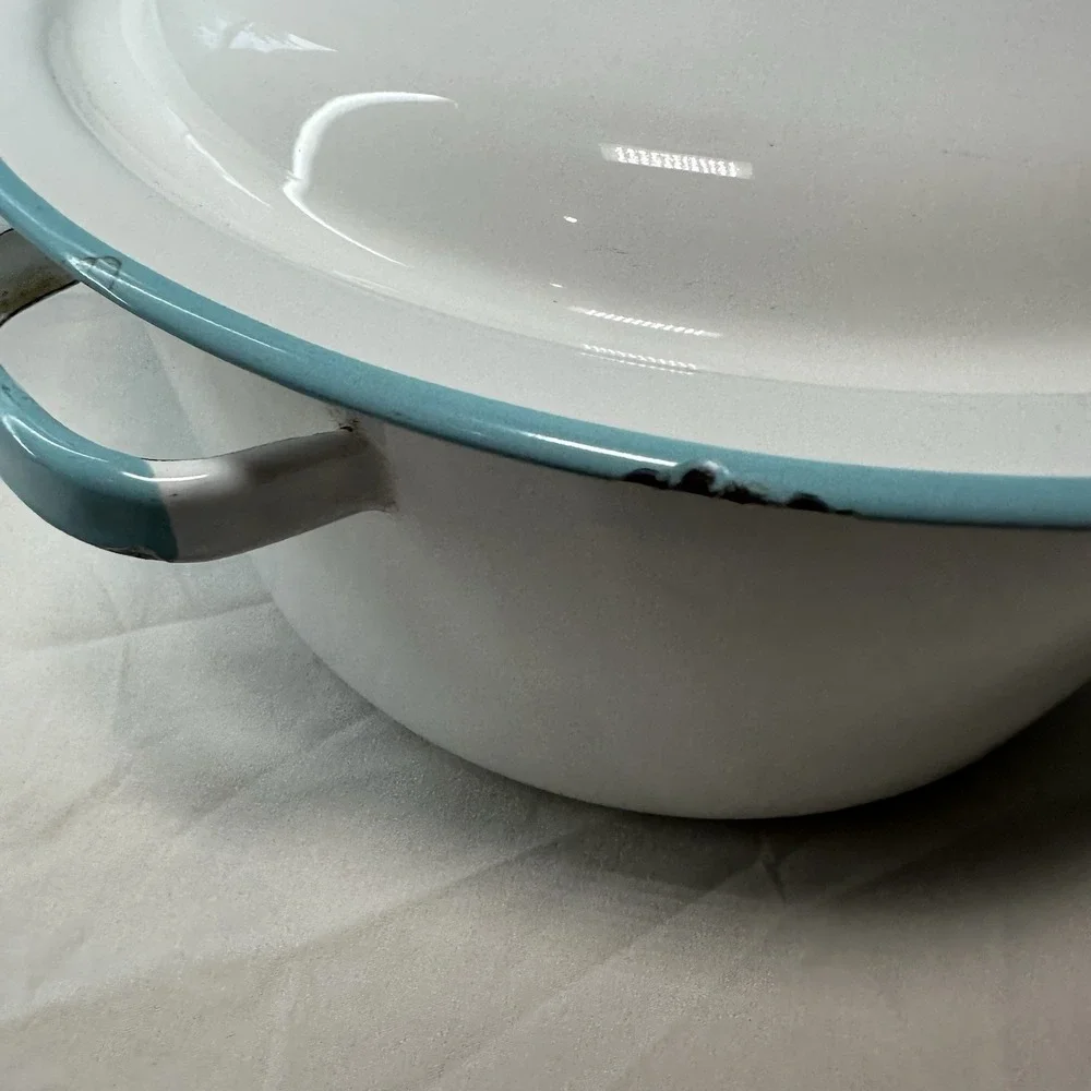 White Enamel Stock Pot 9